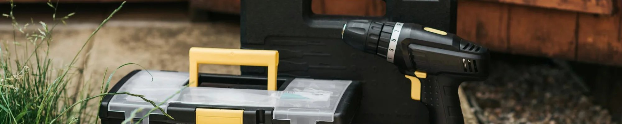 Flooring installation tools in Coon Rapids MN