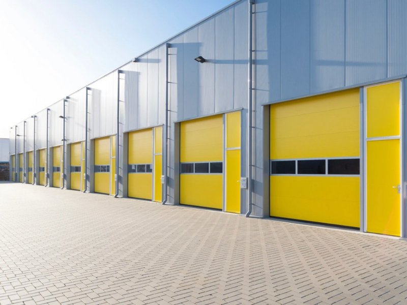 Commercial exterior painting