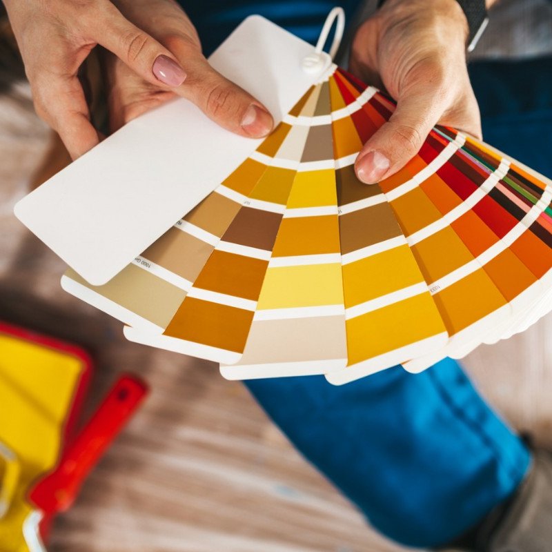 Selecting paint color from fan deck
