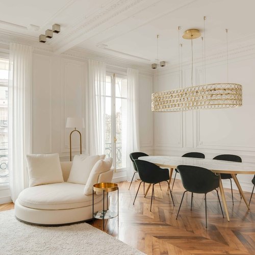 Classy dining area in Minneapolis