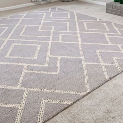 Cut and loop pile carpet rug